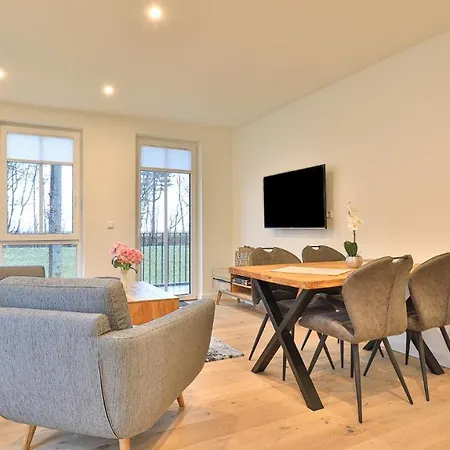 Strandhaus 10